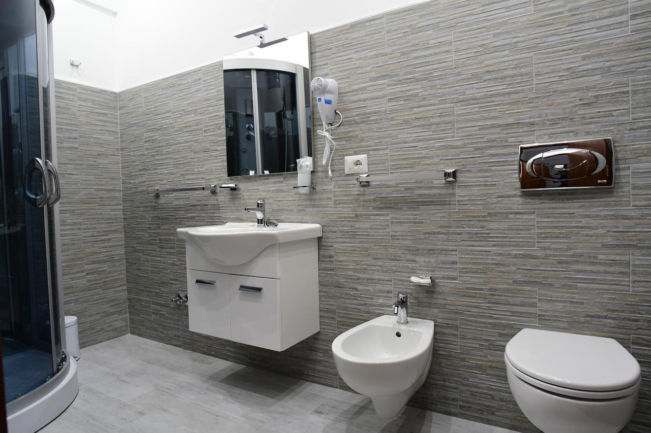 Royal Termini Hotel Рим Екстериор снимка